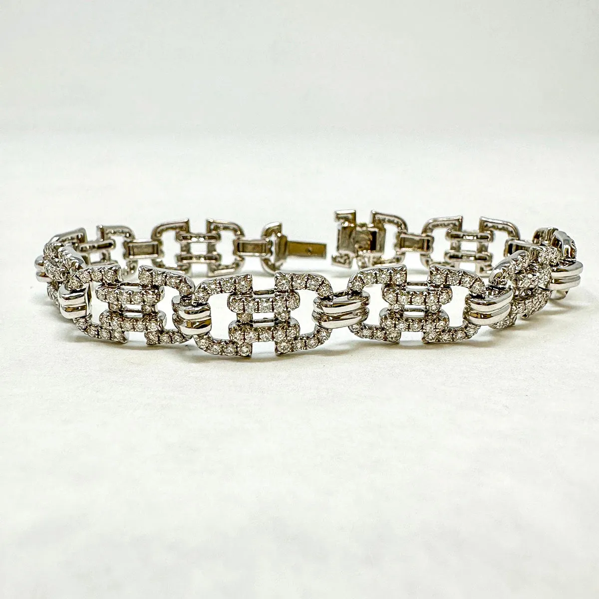 18K White Gold Bracelet with Diamonds