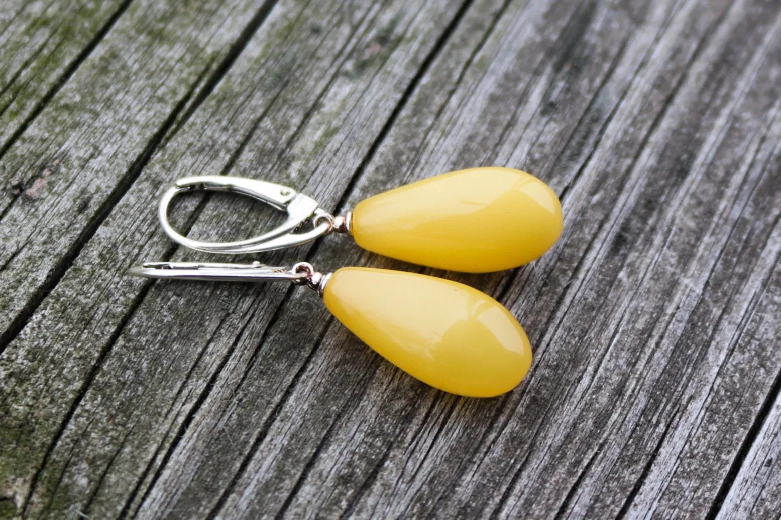 Baltic Amber Earrings Butterscotch Drop Natural Untreated 1.6" 3.3 gram 925 Silver