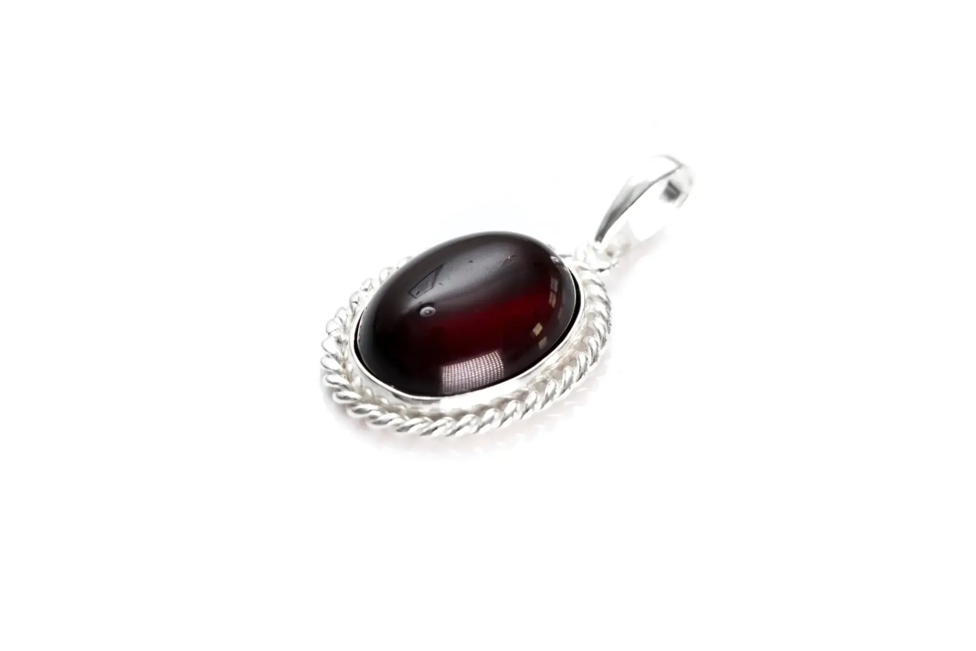 Cherry Red Amber Quintessence Pendant – Elegant Baltic Amber Necklace with Sterling Silver Chain – Perfect for Every Occasion