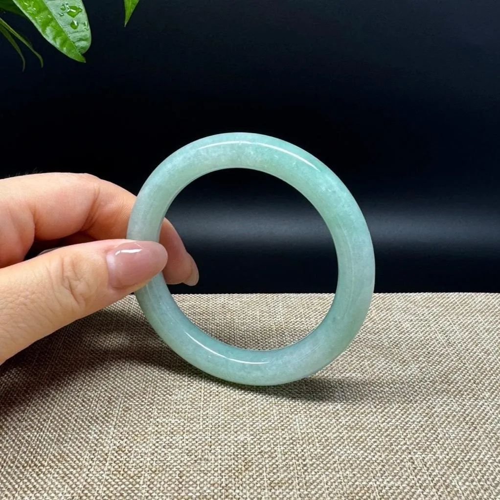 Genuine Burmese Green Jade Jadeite Bangle Bracelet ( 56mm )