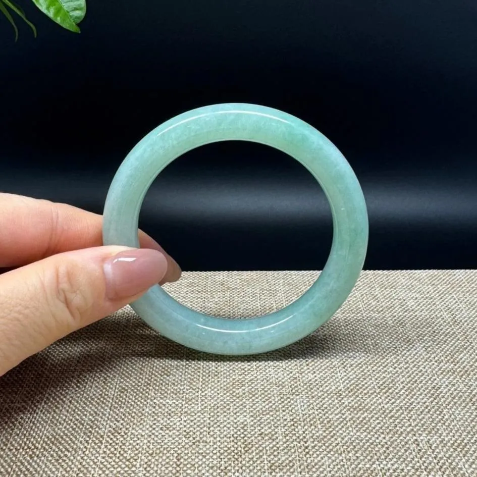 Genuine Burmese Green Jade Jadeite Bangle Bracelet ( 56mm )