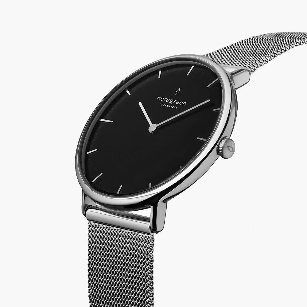 Native | Black Dial - Mesh - Refurbished