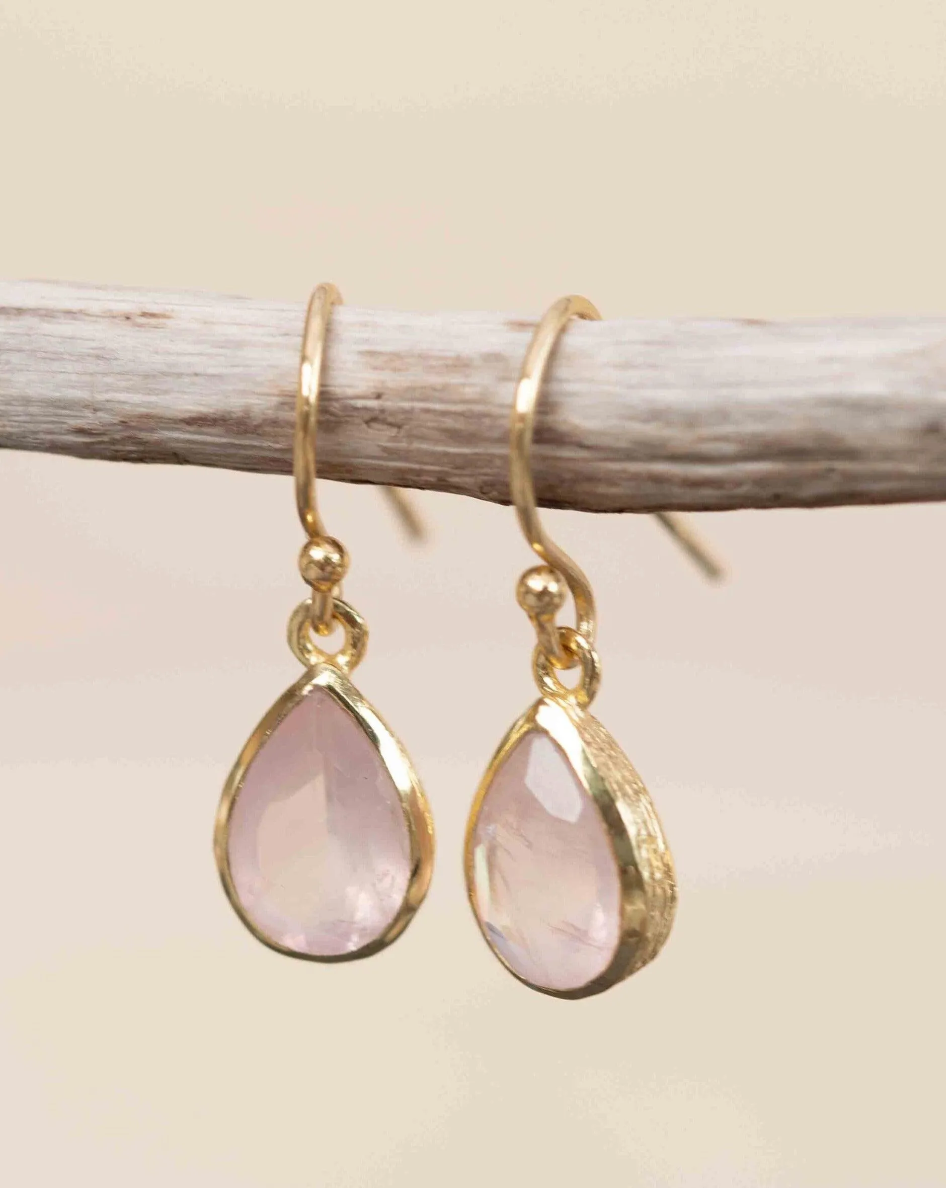 Rose Quartz Tear Drop Earrings ~ 18k Gold Plated ~ ME190