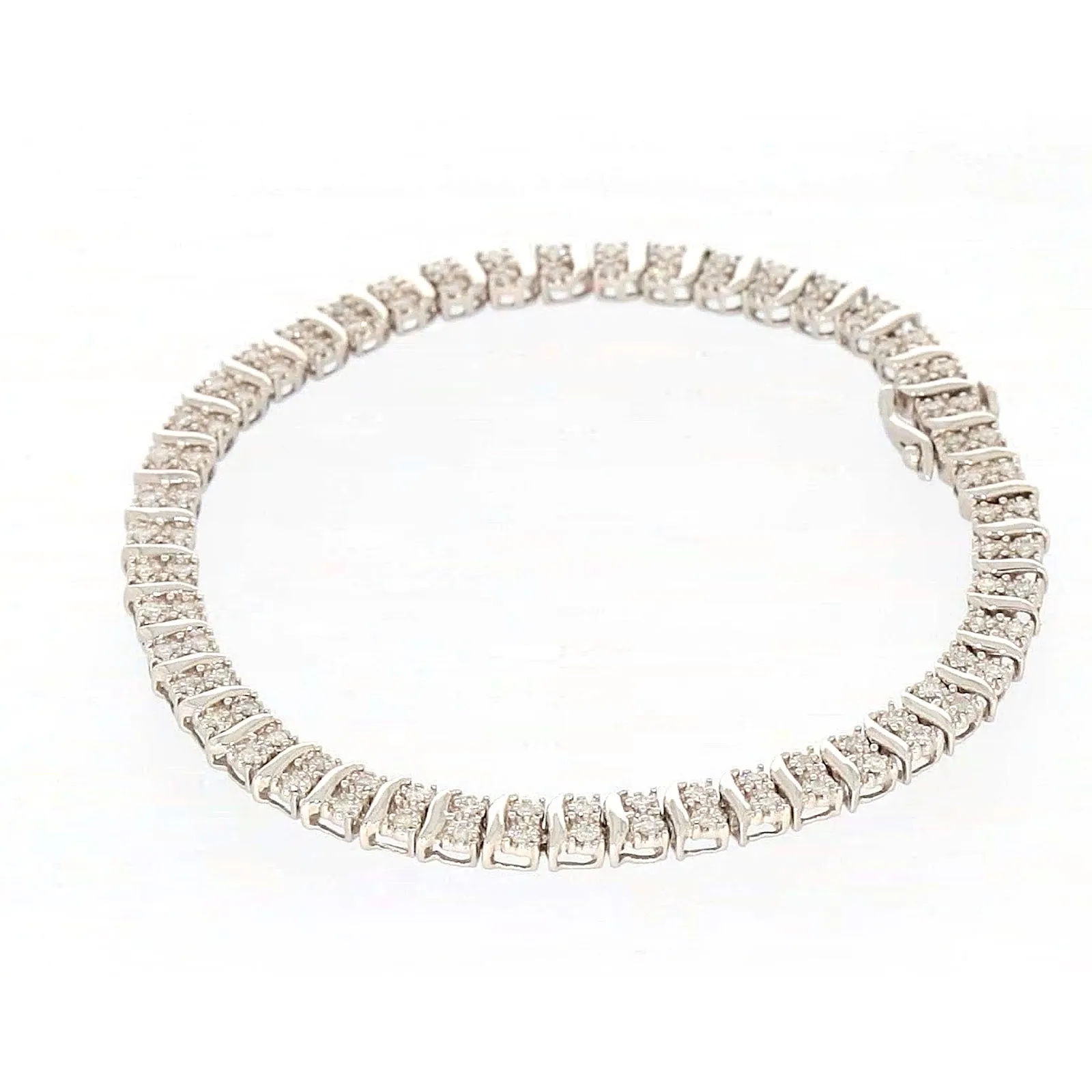 Sterling Silver Round Brilliant Cut 1 Carat tw of Diamonds Tennis Bracelet