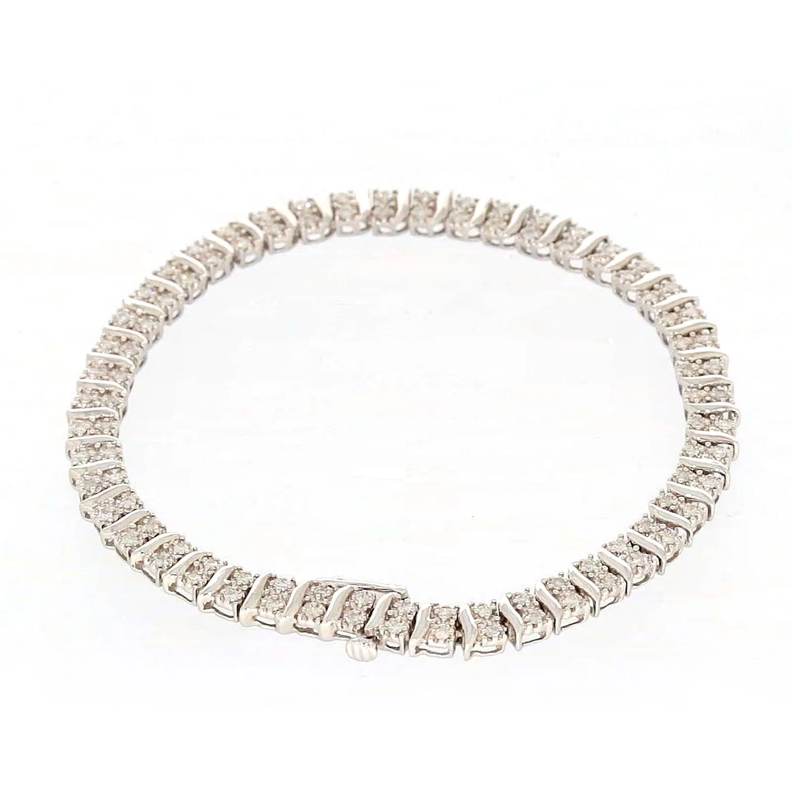 Sterling Silver Round Brilliant Cut 1 Carat tw of Diamonds Tennis Bracelet