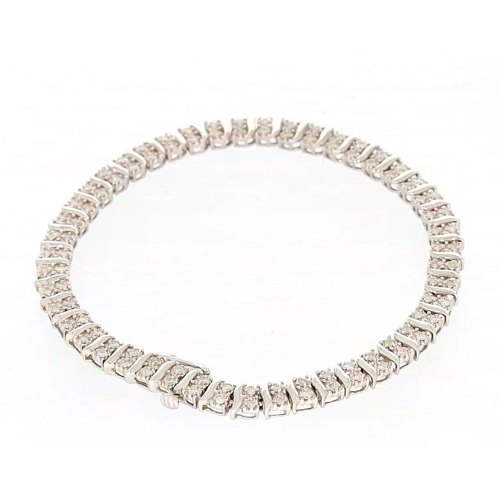 Sterling Silver Round Brilliant Cut 1 Carat tw of Diamonds Tennis Bracelet