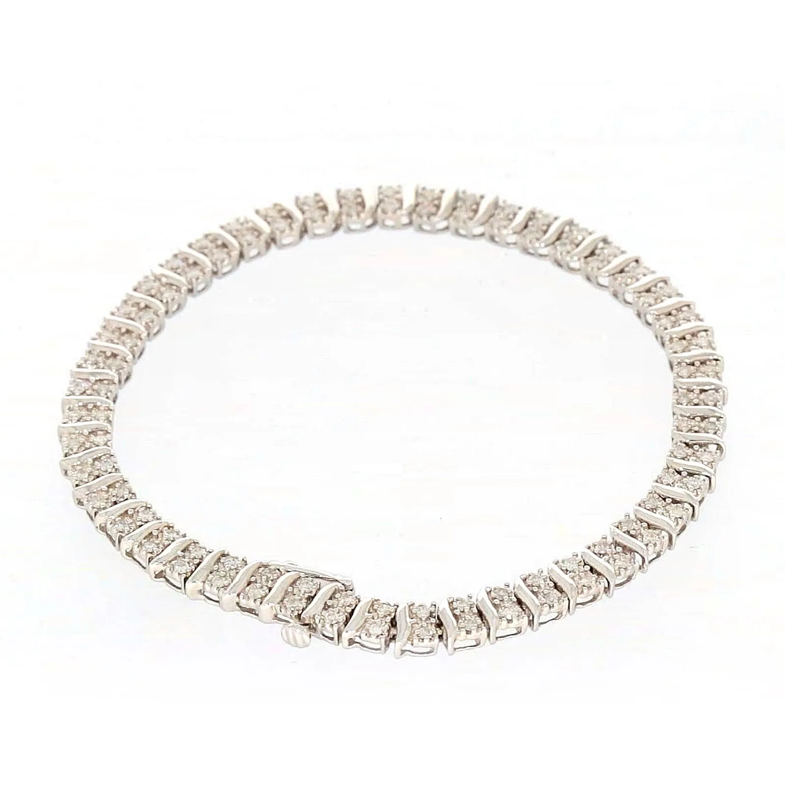 Sterling Silver Round Brilliant Cut 1 Carat tw of Diamonds Tennis Bracelet