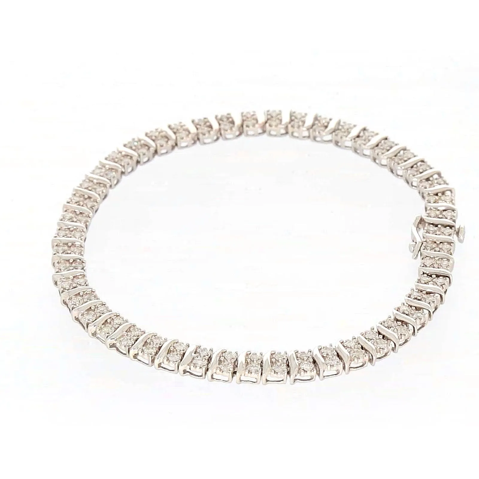 Sterling Silver Round Brilliant Cut 1 Carat tw of Diamonds Tennis Bracelet