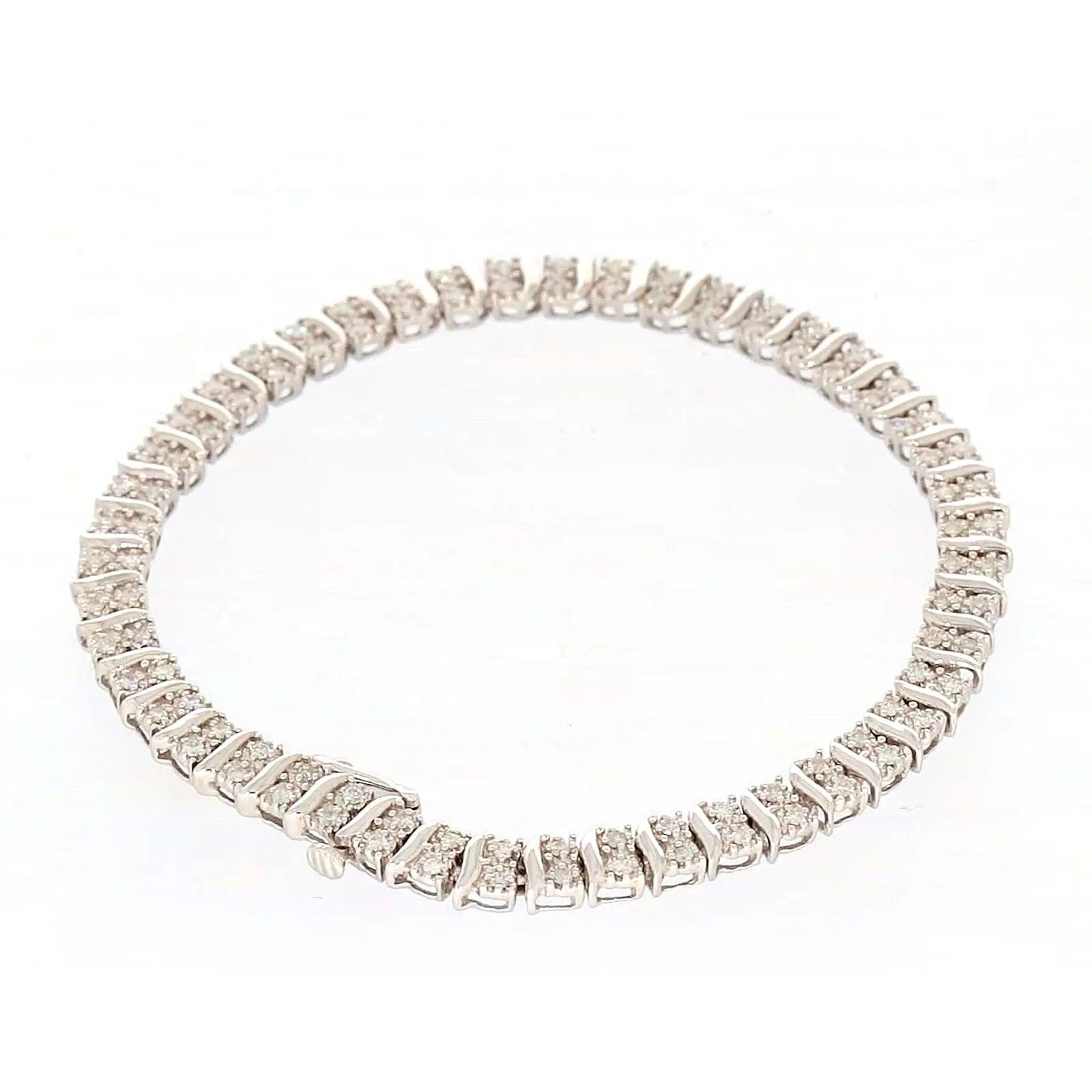 Sterling Silver Round Brilliant Cut 1 Carat tw of Diamonds Tennis Bracelet