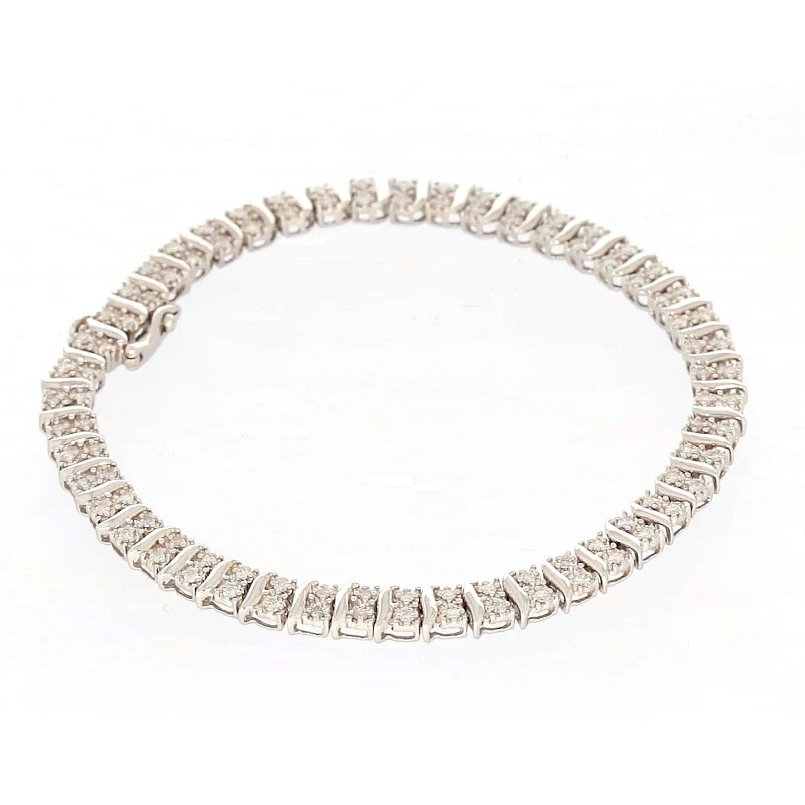 Sterling Silver Round Brilliant Cut 1 Carat tw of Diamonds Tennis Bracelet