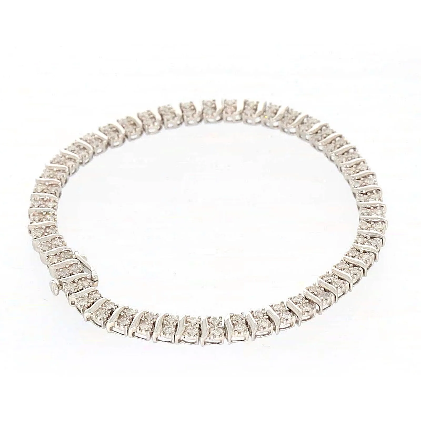 Sterling Silver Round Brilliant Cut 1 Carat tw of Diamonds Tennis Bracelet