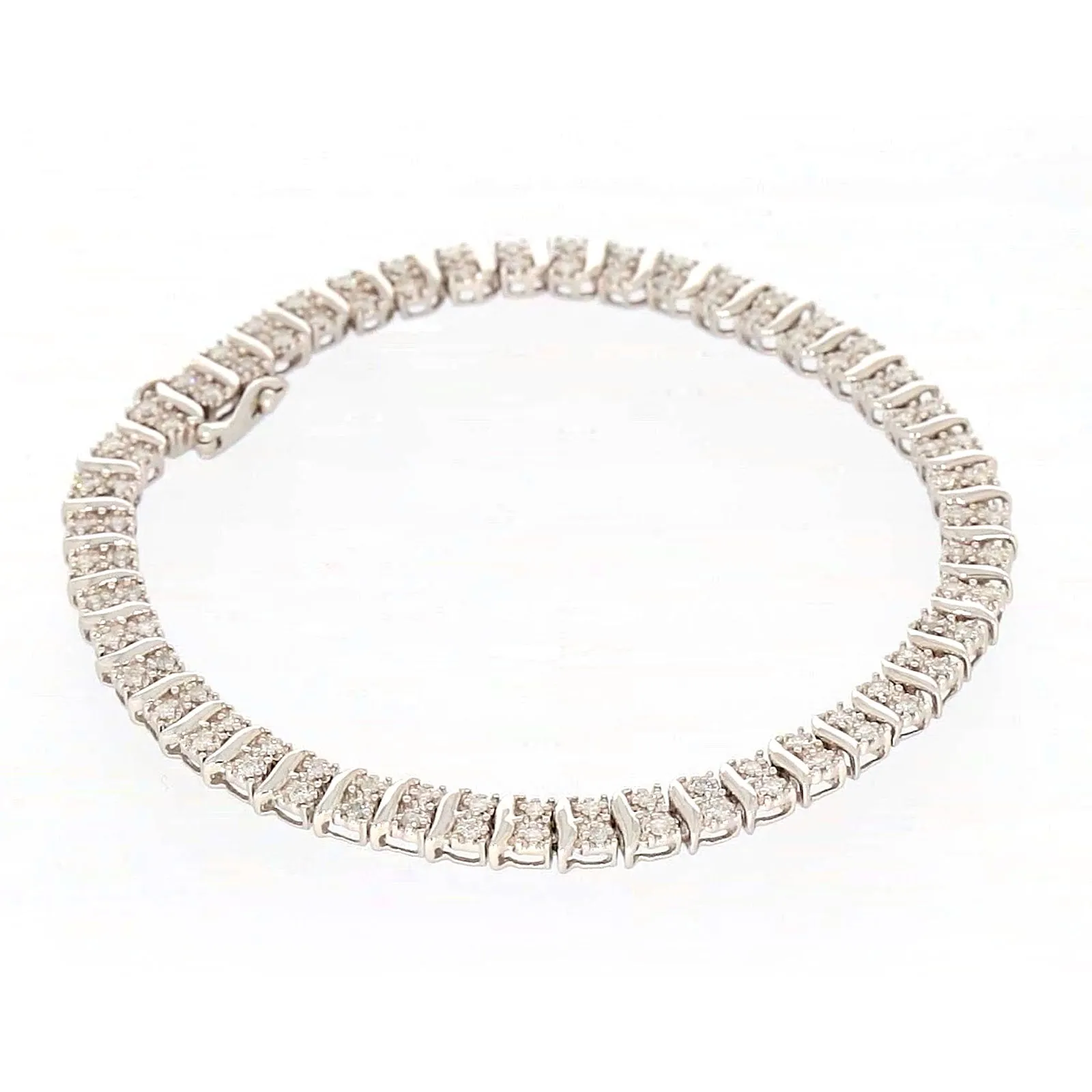 Sterling Silver Round Brilliant Cut 1 Carat tw of Diamonds Tennis Bracelet